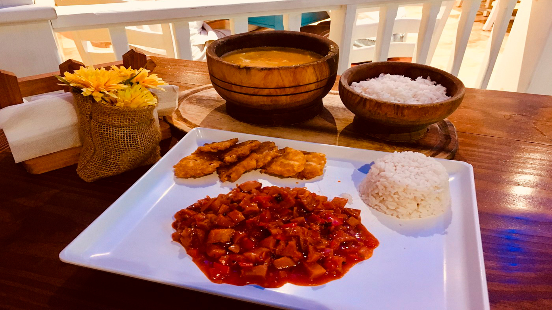 Cheap Dominican Food La Casita de Yeya